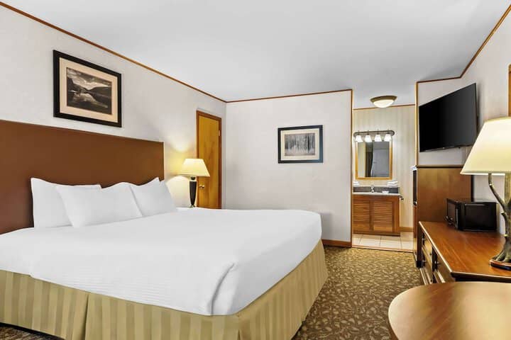 Room 40 of 79