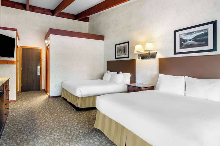 Room 15 of 79